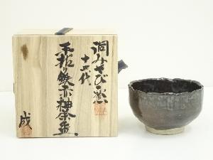 洞みやび窯　加藤成造　手捻り鉄赤釉茶碗（共箱）